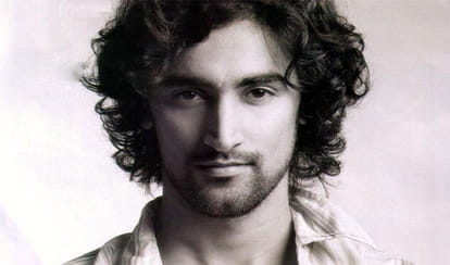 Dear Zindagi Star Kunal Kapoor Shows His Body Transformation On Social Media