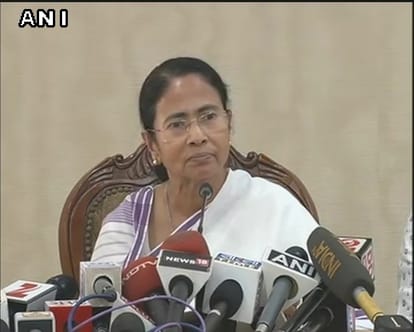 GST: Mamata to boycott GST launch programme, pressure Increased on Congress 
