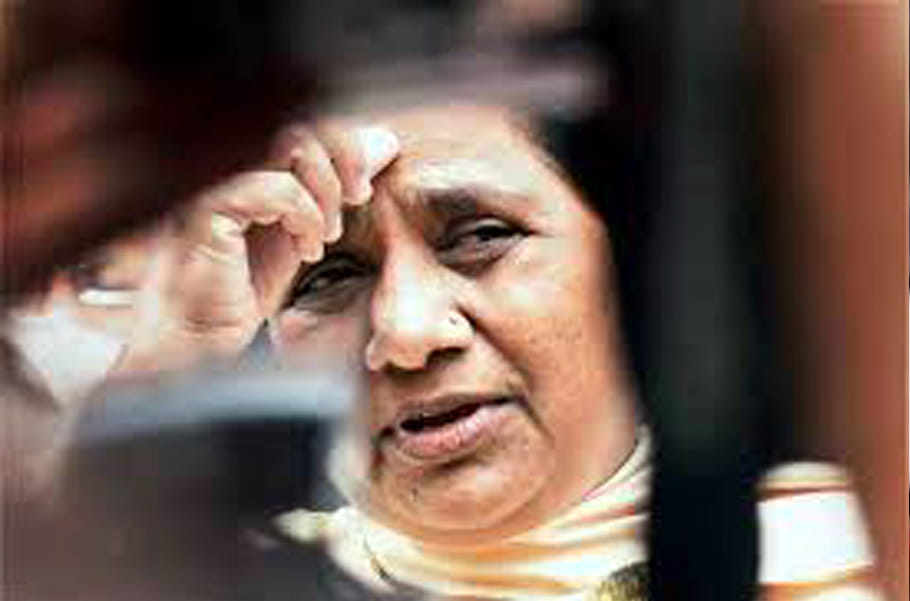bjp defeats bsp by upper class voter