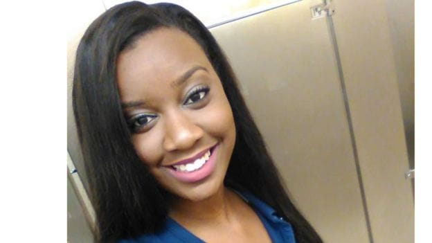 pregnant model died during the photoshoot at rail lines