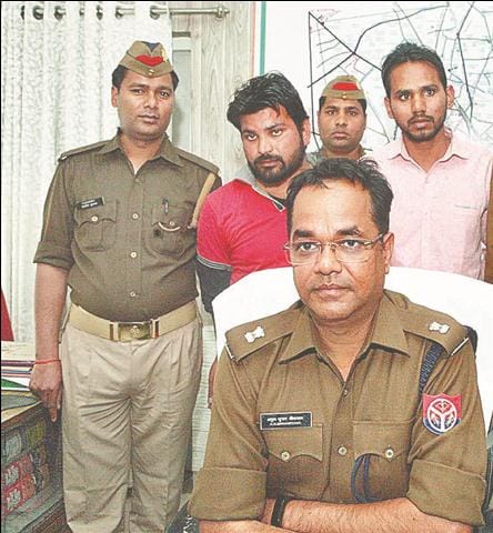 Dabochee to ask for 20 million rupees from bank manager