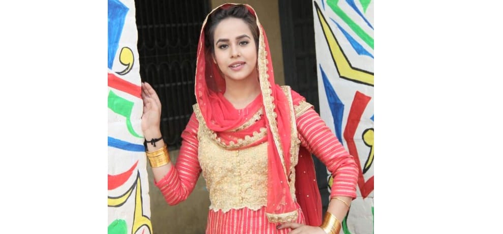 Popular Punjabi singer Sunanda Sharma Interview