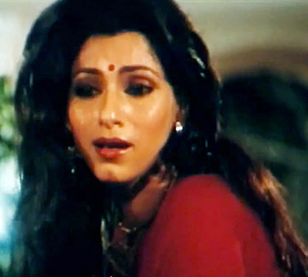 dimple kapadia wardrobe malfunction in film sagar