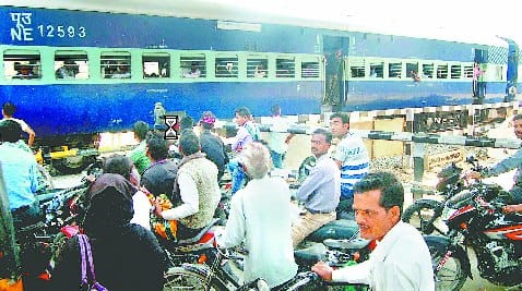 Train fired between railway crossing due to signal failure