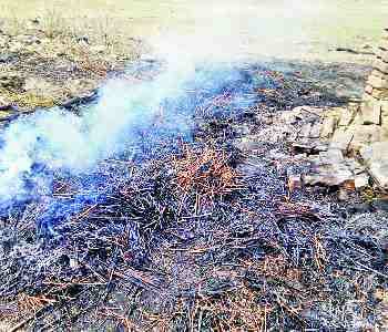 13 houses blaze with fire