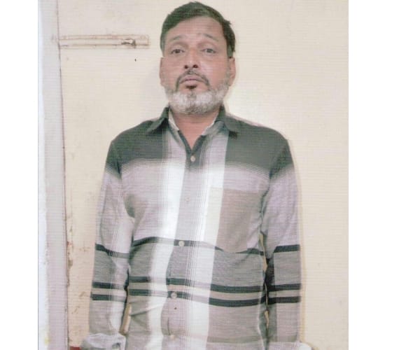 A man did fraud for his wife's job get arrested.