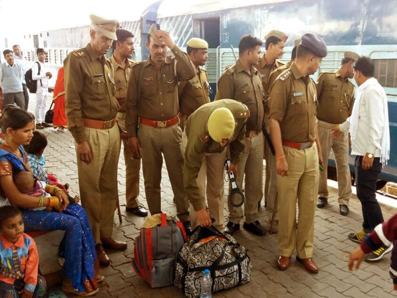 Enhanced alert after the explosion in Agra