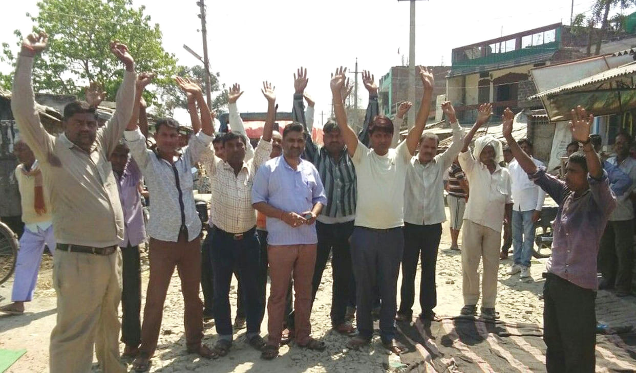 shopkeepers protested
