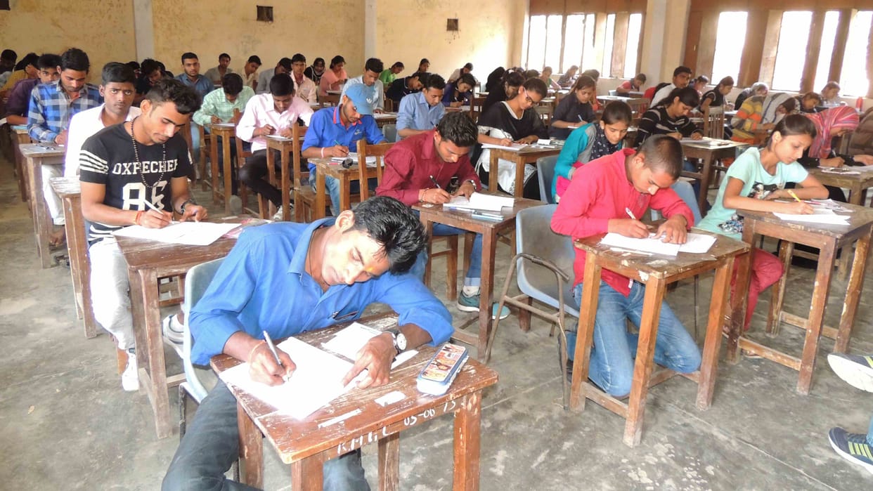  Student Rusticate, 10 left exams