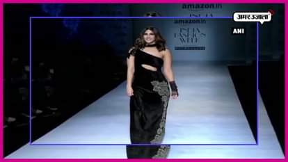 Bold, Beautiful Vaani Kapoor in Rina Dhaka’s outfit at India Fashion Week