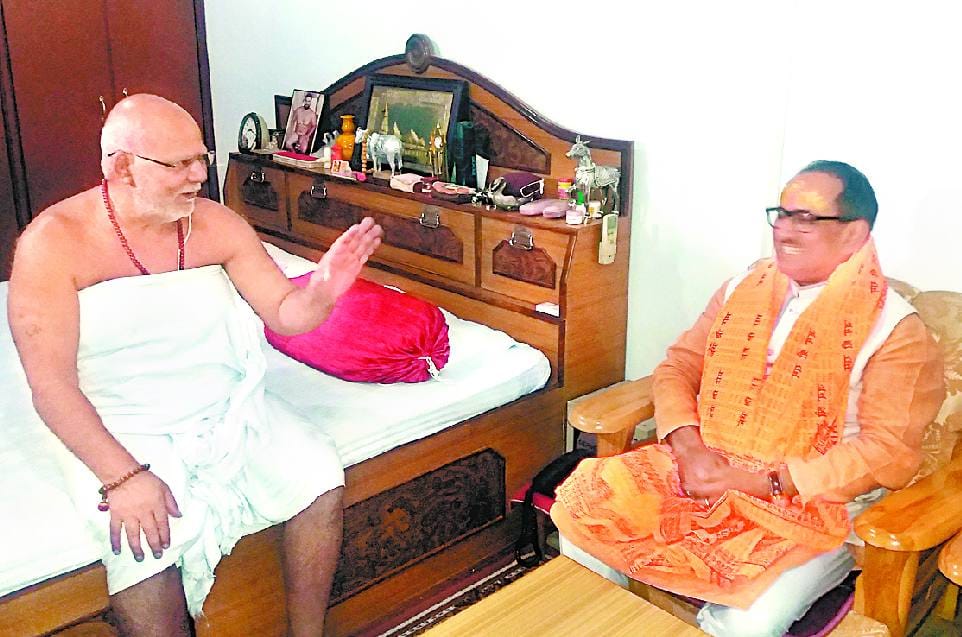Kashmiri Pandits return to the right of the atmosphere
