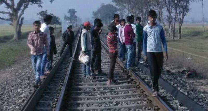 dead body found beside railway track