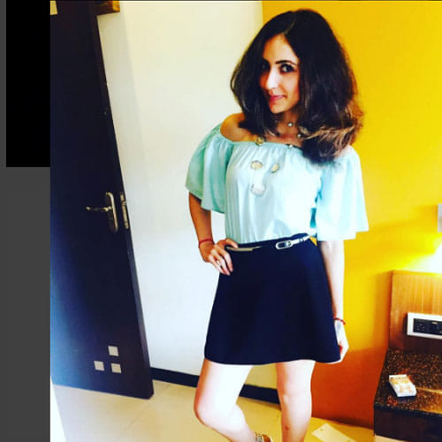 Bigg Boss 10 Contestant Akanksha Sharma Says She'd Better Date A Frog Than Manveer Gurjar