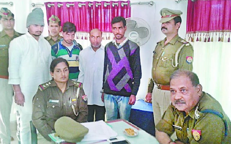 8 cartridges including tampees recovered