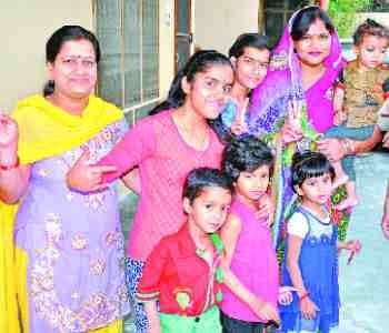 two red-light meet of the bahraich, celebrating in houses