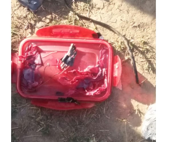 Grenade grenades, two injured