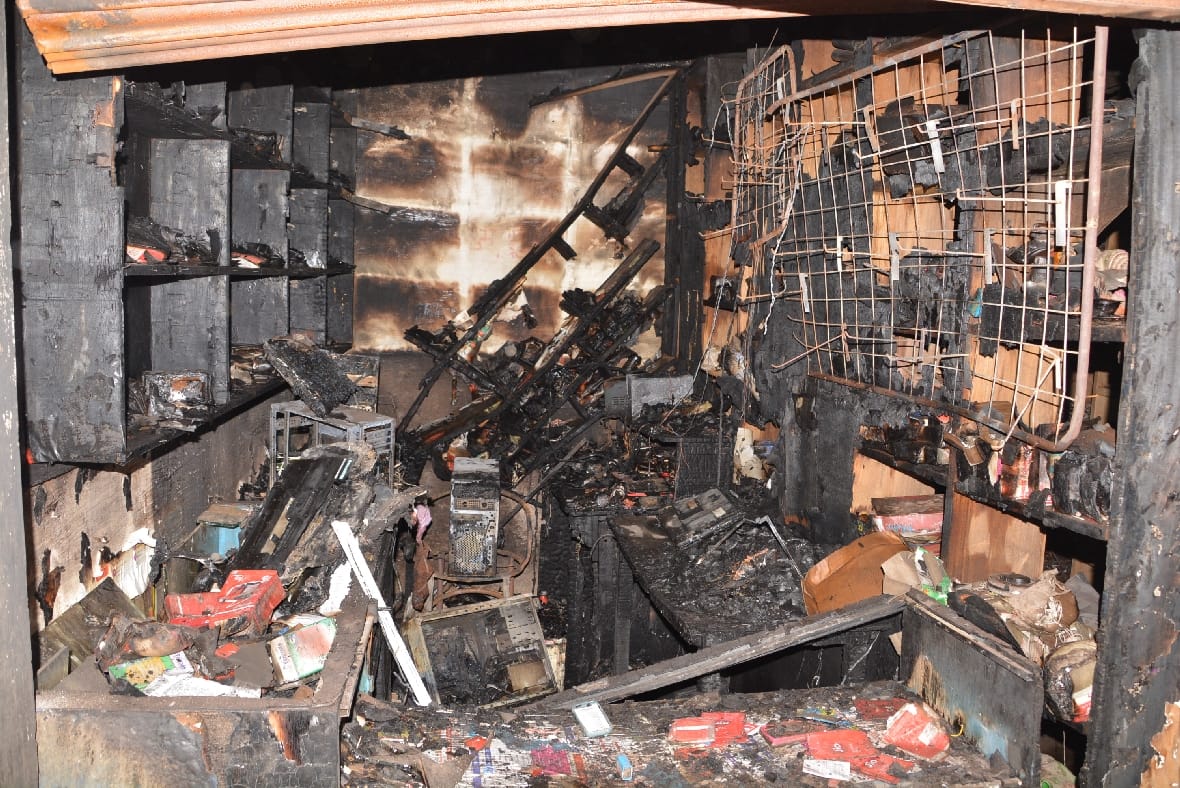 Loss of millions of fire at a mobile shop shop