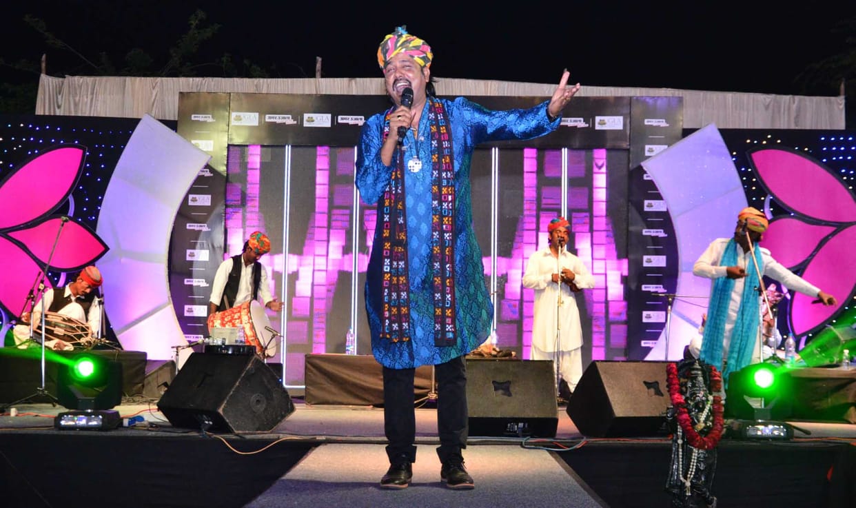 amarujala basantutsav celebration in mathura bjajbhoomi