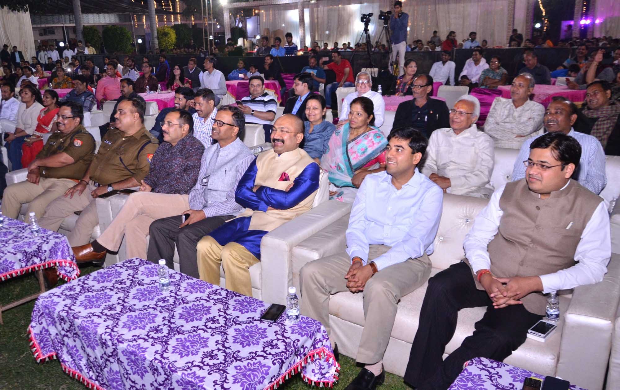 amarujala basantutsav celebration in mathura bjajbhoomi