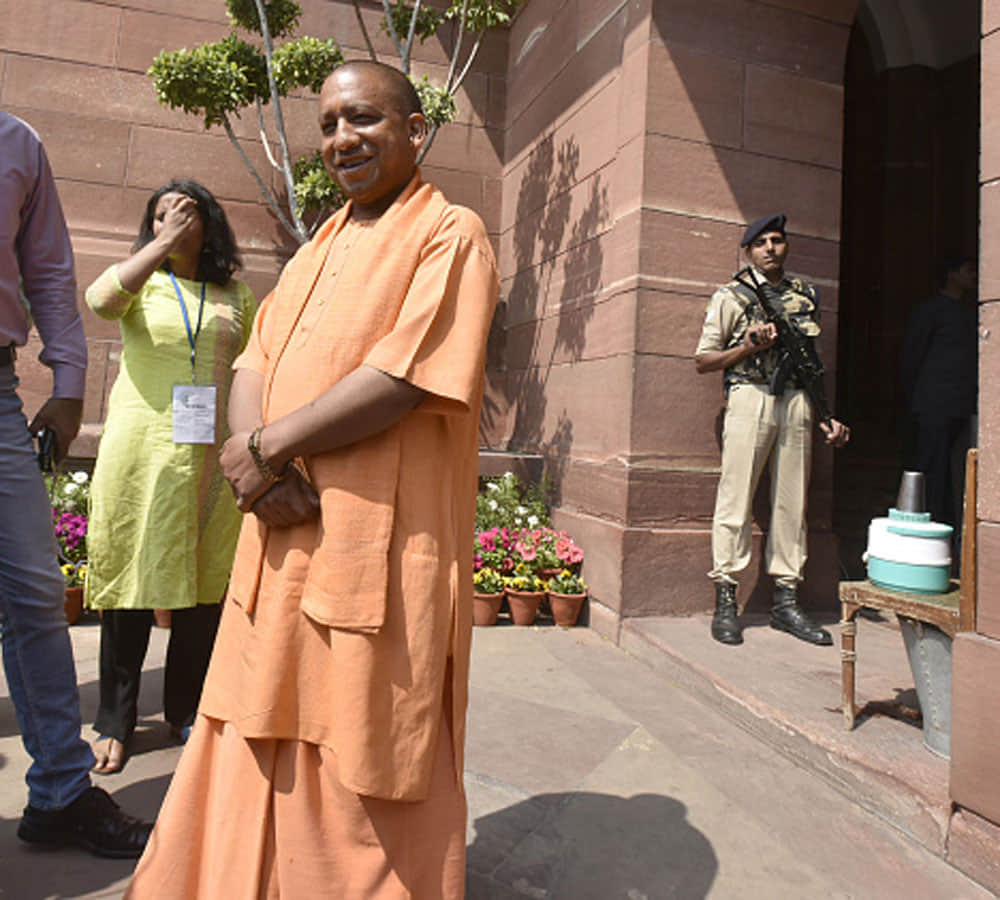 yogi adiyanath fashion style