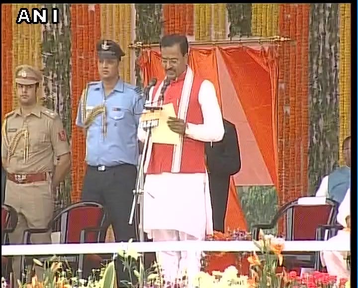 yogi cabinets takes oath in up top 10 devolopments