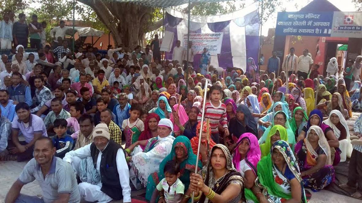 DFC team picks up farmers