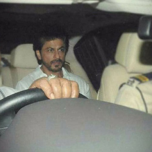 Shahrukh, Amitabh And Other Visits Aishwarya Rai Bachchan's Father Krishnaraj Rai's Funeral