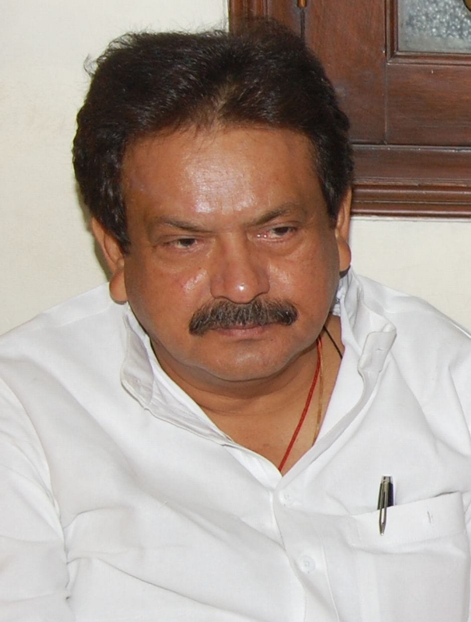 Expressway scams 13 crores every kilometer: Bajale