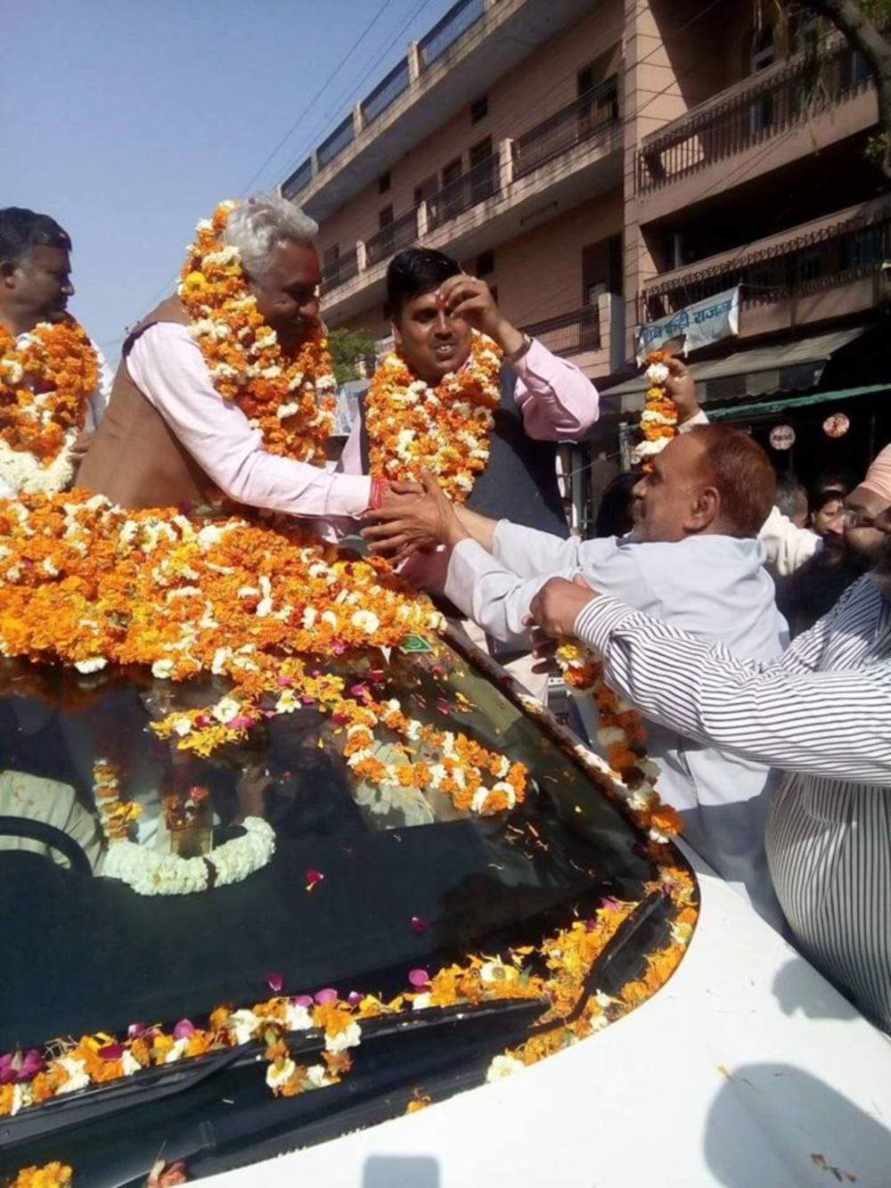 peoples Welcome their ministers