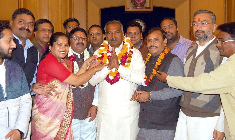 peoples Welcome their ministers