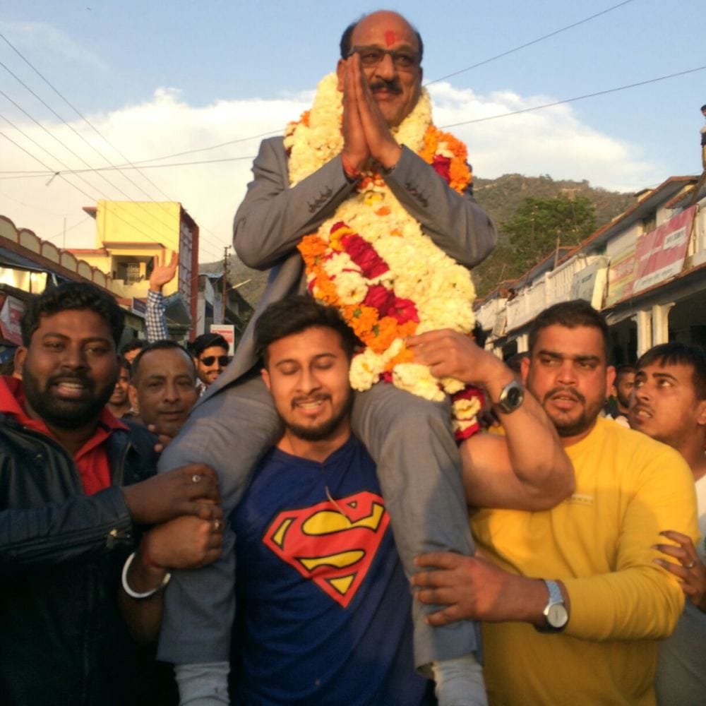 peoples Welcome their ministers