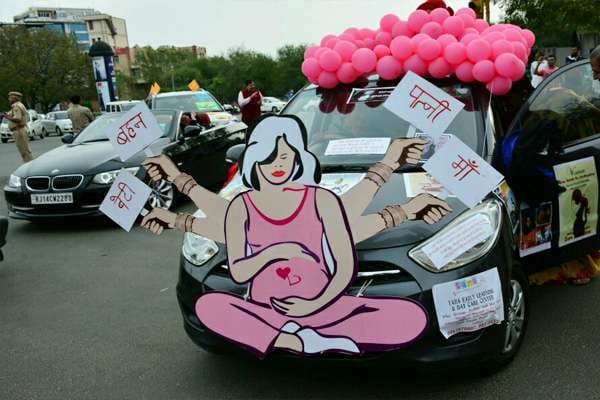 women car rally gave a message in jaipur