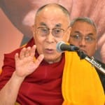  तिब्बत के आध्यात्मिक गुरु दलाई लामा