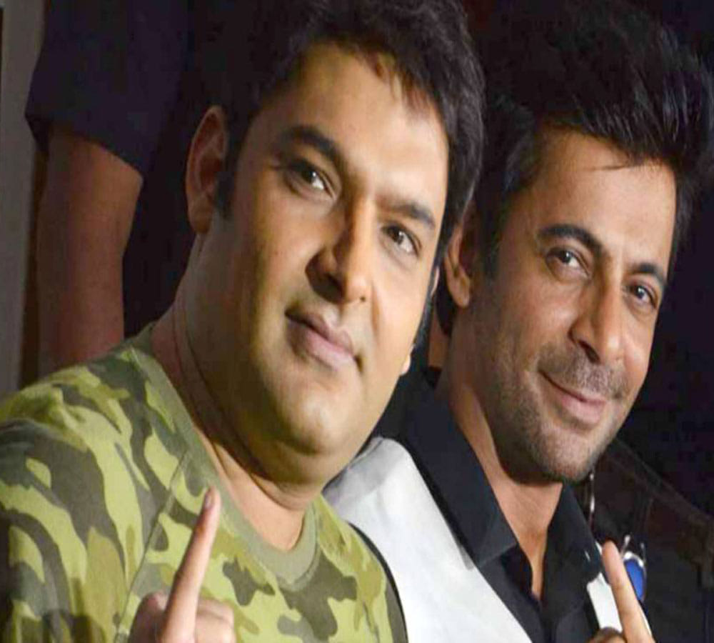 kapil sharma fight with sunil grover and share ginni photo