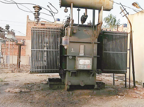 Stuffing supply by blowing the transformer of 10 MBA