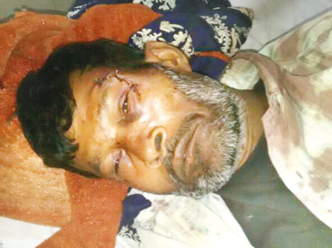 Dabangs beat young man, shot dead
