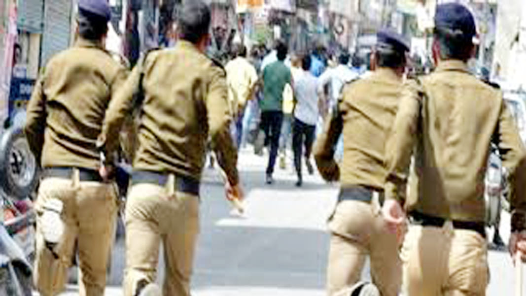 fierce ruckus on tampering in jalaun