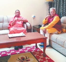 vajpai meet to yogi for the develpoment of meerut