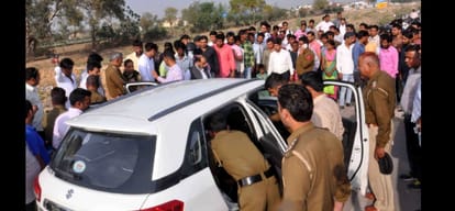 Property dealer shot dead, dead body found in car 