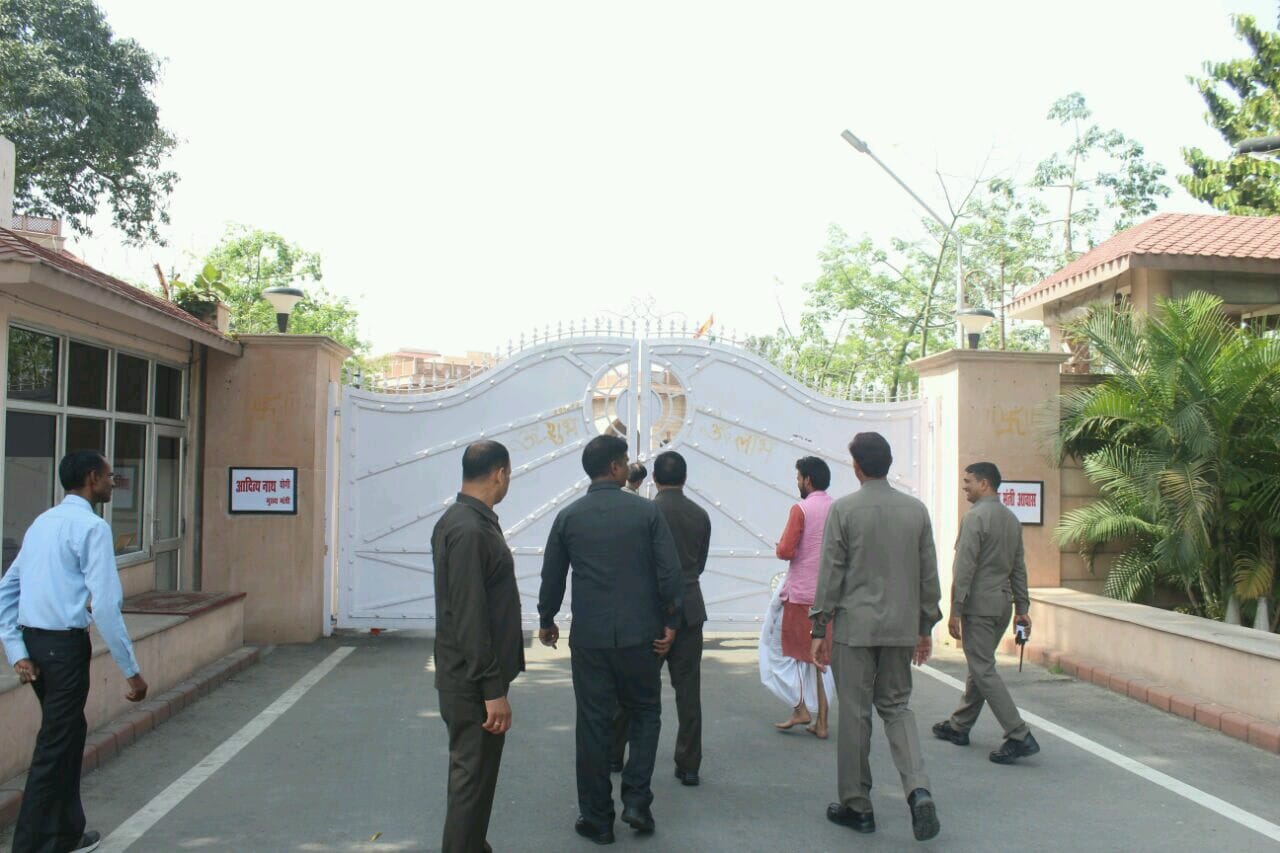 worship and purification in of up cm house for adityanath
