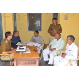 hafhijpur mai yuvak ko pitene per tanaw