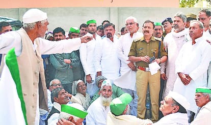 "SP sahib-sarpurpur police station is to be run, then the boy will have to leave the boy"