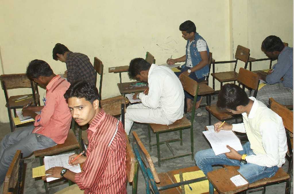 392 candidates were absent in UP board exams