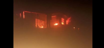 Fire in boiler eruption in factory of Sahibabad, fleeing workers from factory