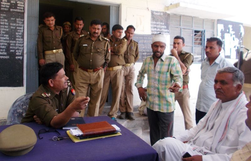 attampt to suicide in police station