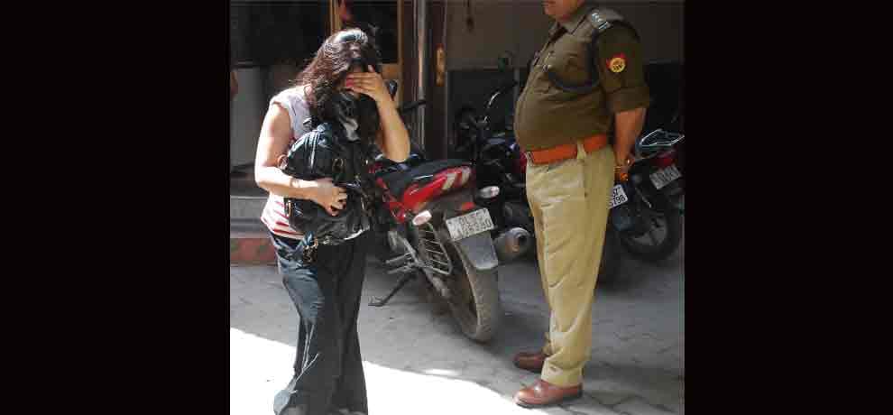 sex racket busted in ghaziabad 51 couples arrested in obscene situation after yogi came in power