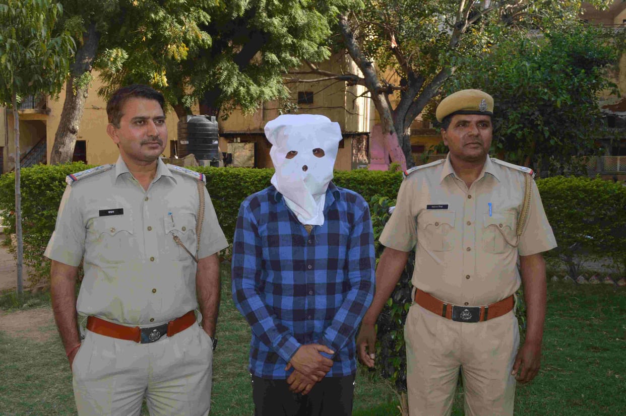 Crime Branch arrested a thief in delhi