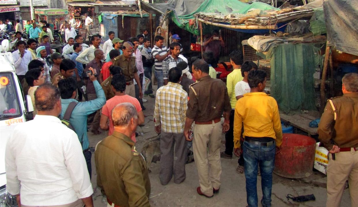 Printed on Kattighi, closed shops of meat