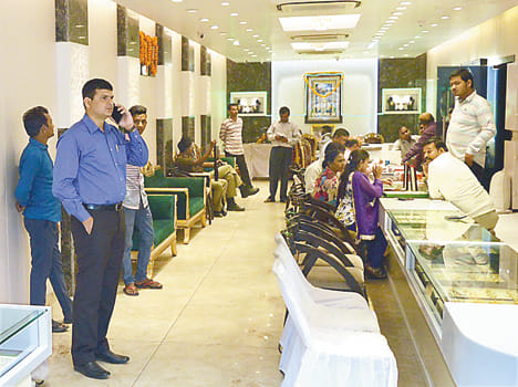 Income Tax raid on Kashinath Somnath Jewelers