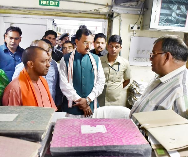 deputy cm keshav maurya confirms gutkha ban in offices